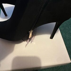 Elegant Black Ankle Boots designer. New